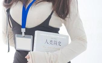 紧急企划 – 当樱樱樱可变成女王，我发现我的眼睛也开始追随图片的每个细节