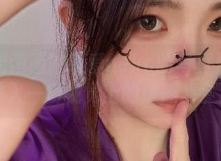 猫咪也能画画？纯爱neko的写真资源带你进入一场视觉上的摩擦盛会。