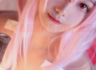 蜜汁猫裘的私房图片有点飘，猜猜秘密在哪？