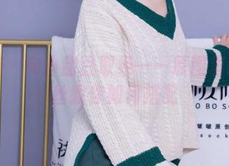 袜啵啵 – 向小甜豆取经——原图里的厚灰丝教你如何搭配