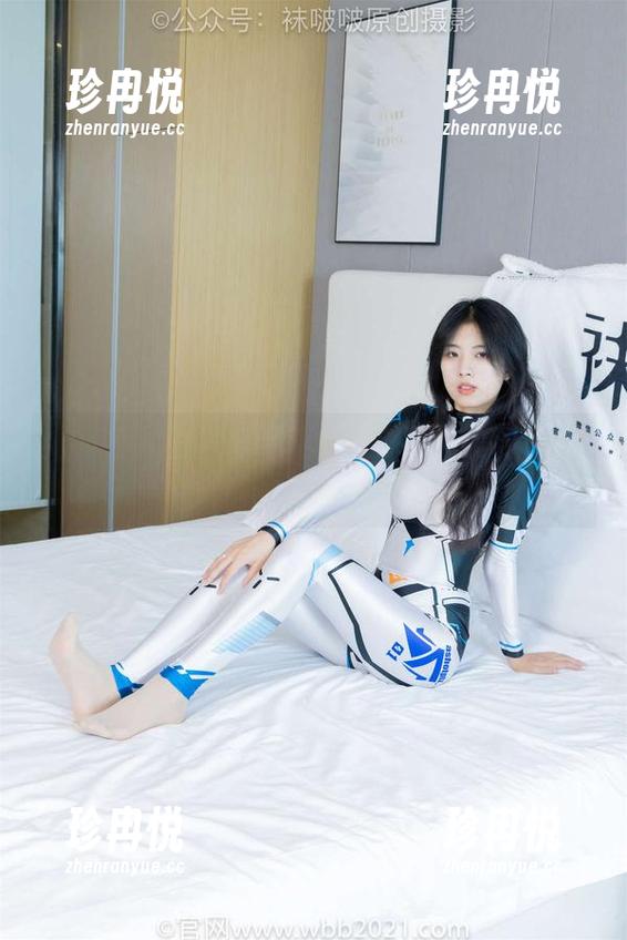 袜啵啵-稚予 袜啵啵 - 白袜奇遇记:稚予与你分享无圣光的日常原图!