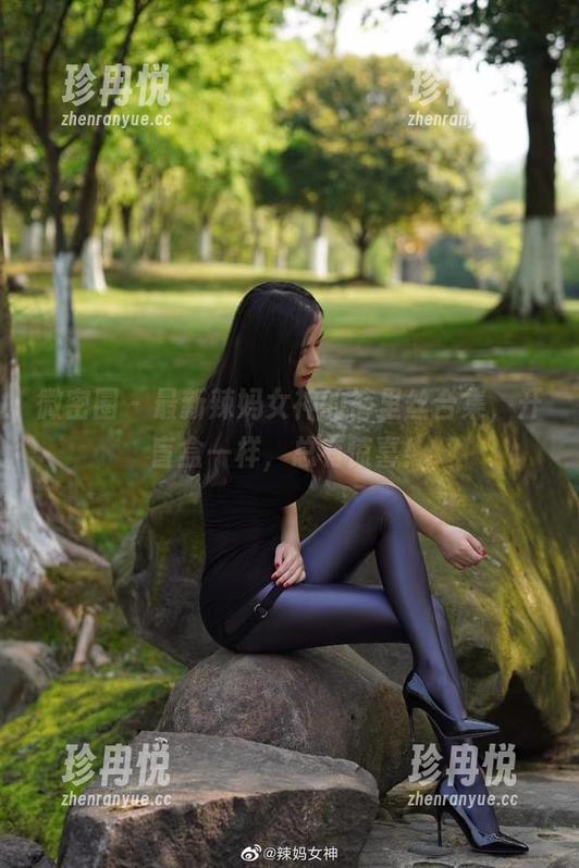 微密圈 - 最新辣妈女神的裤里丝合集，开盲盒一样，总有惊喜！