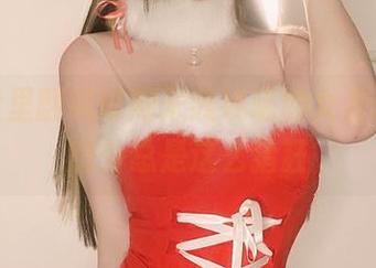 在网盘里翻藏过期米线线喵的女友作品，意外总是这么猖狂