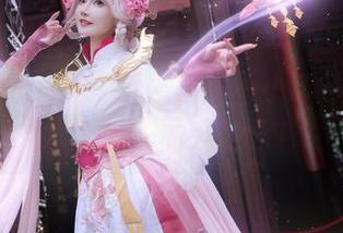 免费图册：不好意思，我不小心看到了露儿大魔王的死库水！