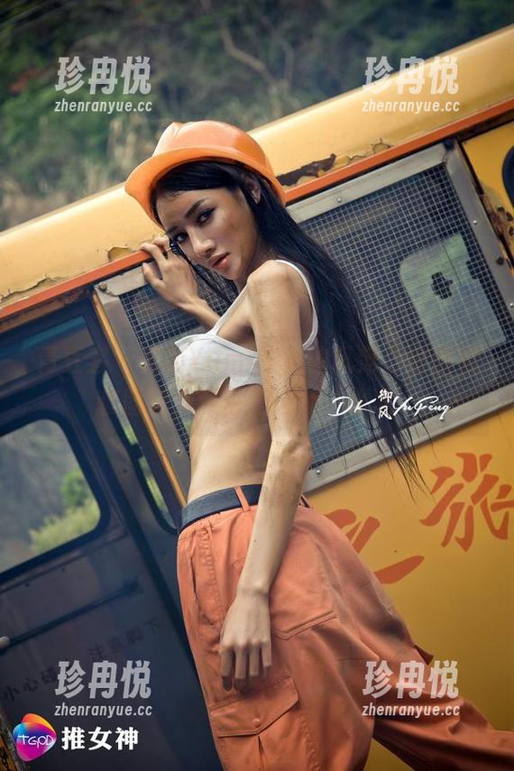 青豆客 - 美昕Yumi的女神风范，没想到套图和资源也是这个‘水准’