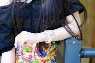 青豆客 – 他对此不以为然，我却沉迷于莫雅淇的睡衣私房图集…你也是？