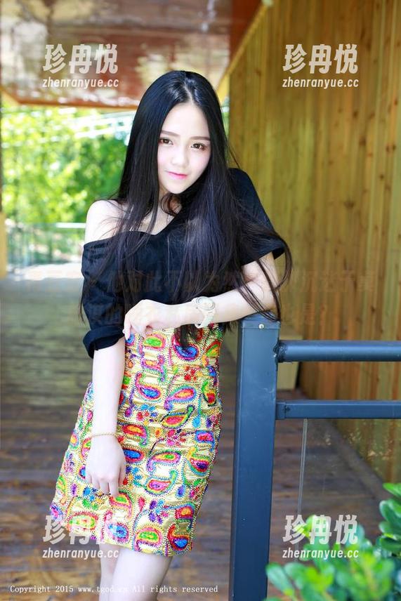 青豆客 - 他对此不以为然，我却沉迷于莫雅淇的睡衣私房图集…你也是？