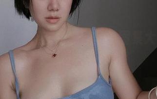 微密圈 – 鹿瑶在高跟鞋里的图集大更新——一腿长天下无敌！